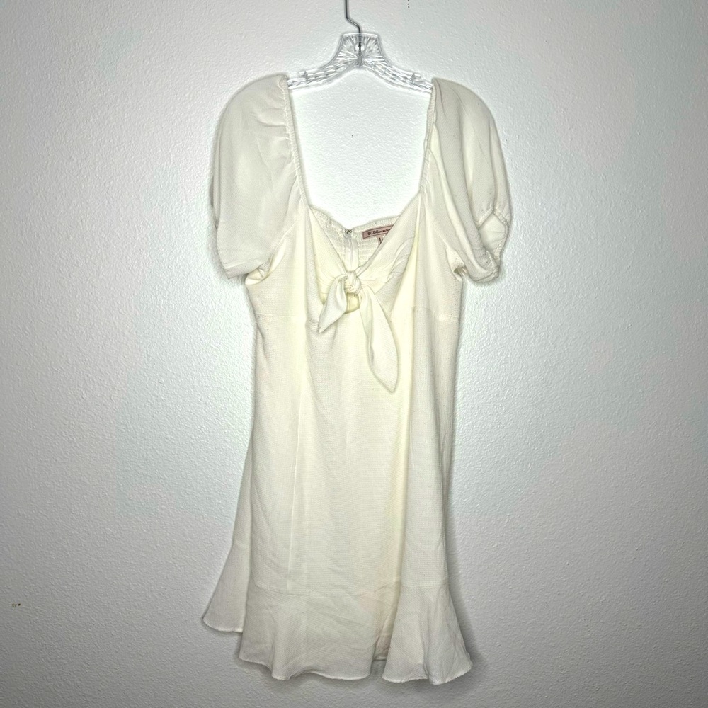 BCBGeneration Puff Sleeve Tie Bust White Ruffle Mini Dress Size L NWOT